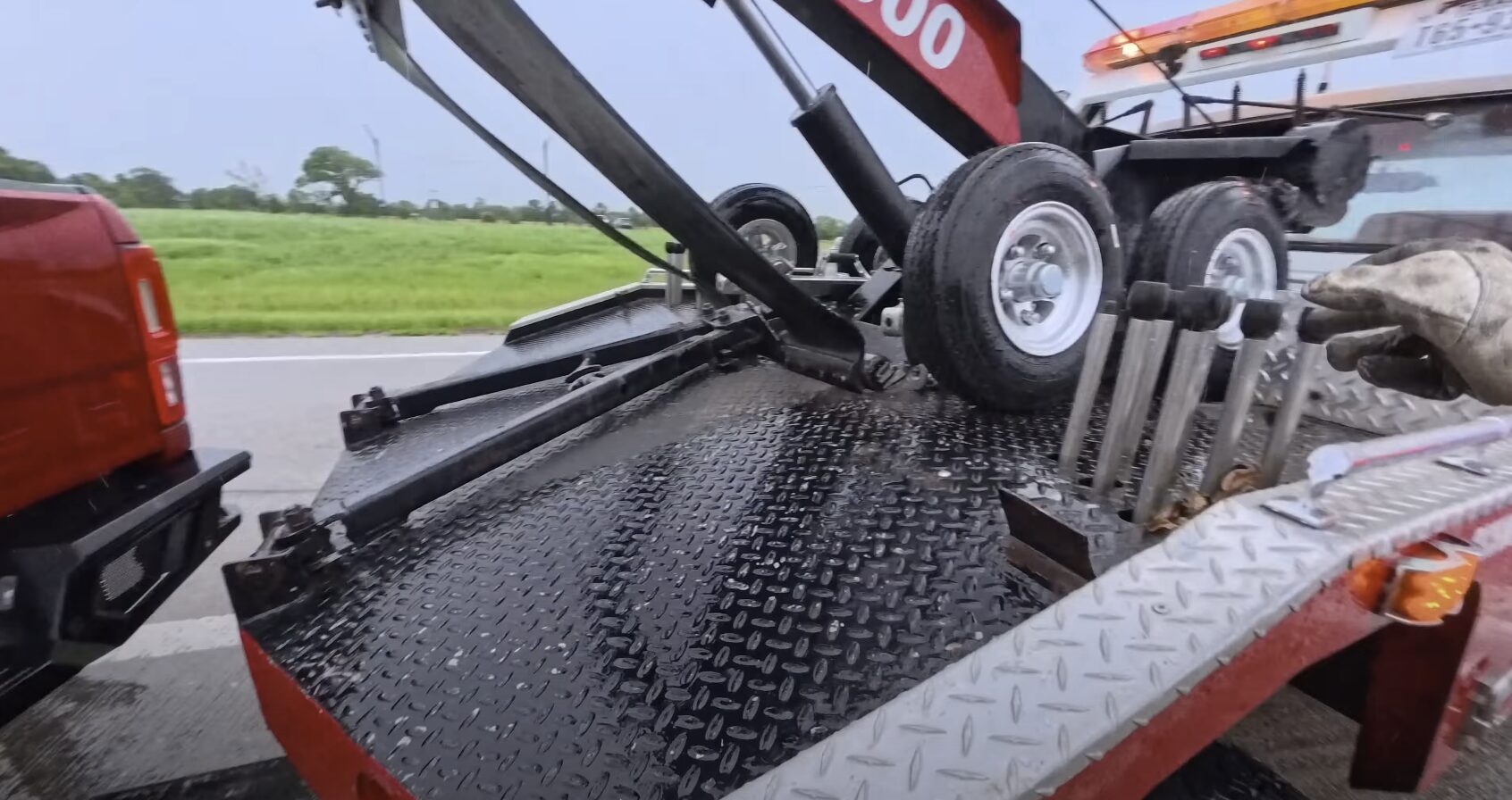 Emergency towing truck responding to accident scene